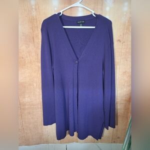 August Max Purple Cardigan Sweater V-Neck Long Sleeves